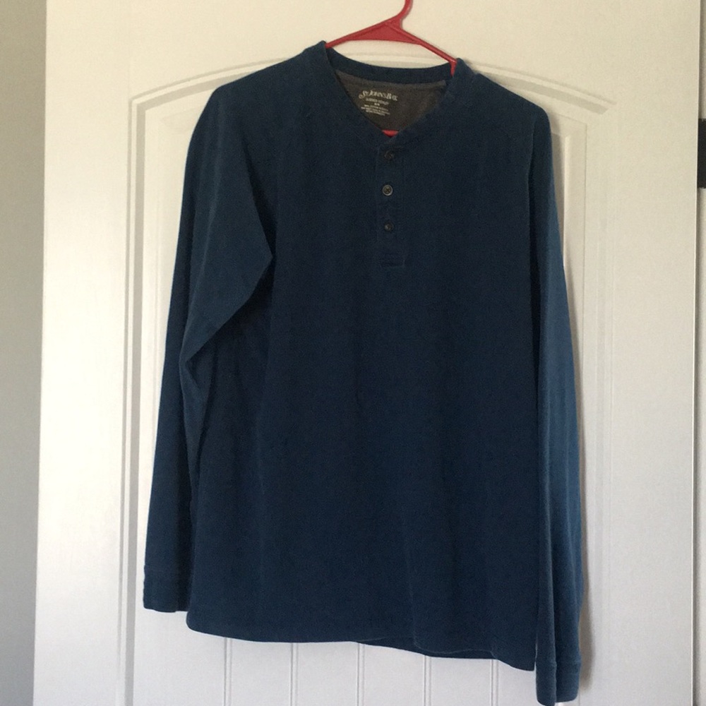 Men’s Henley Shirt
